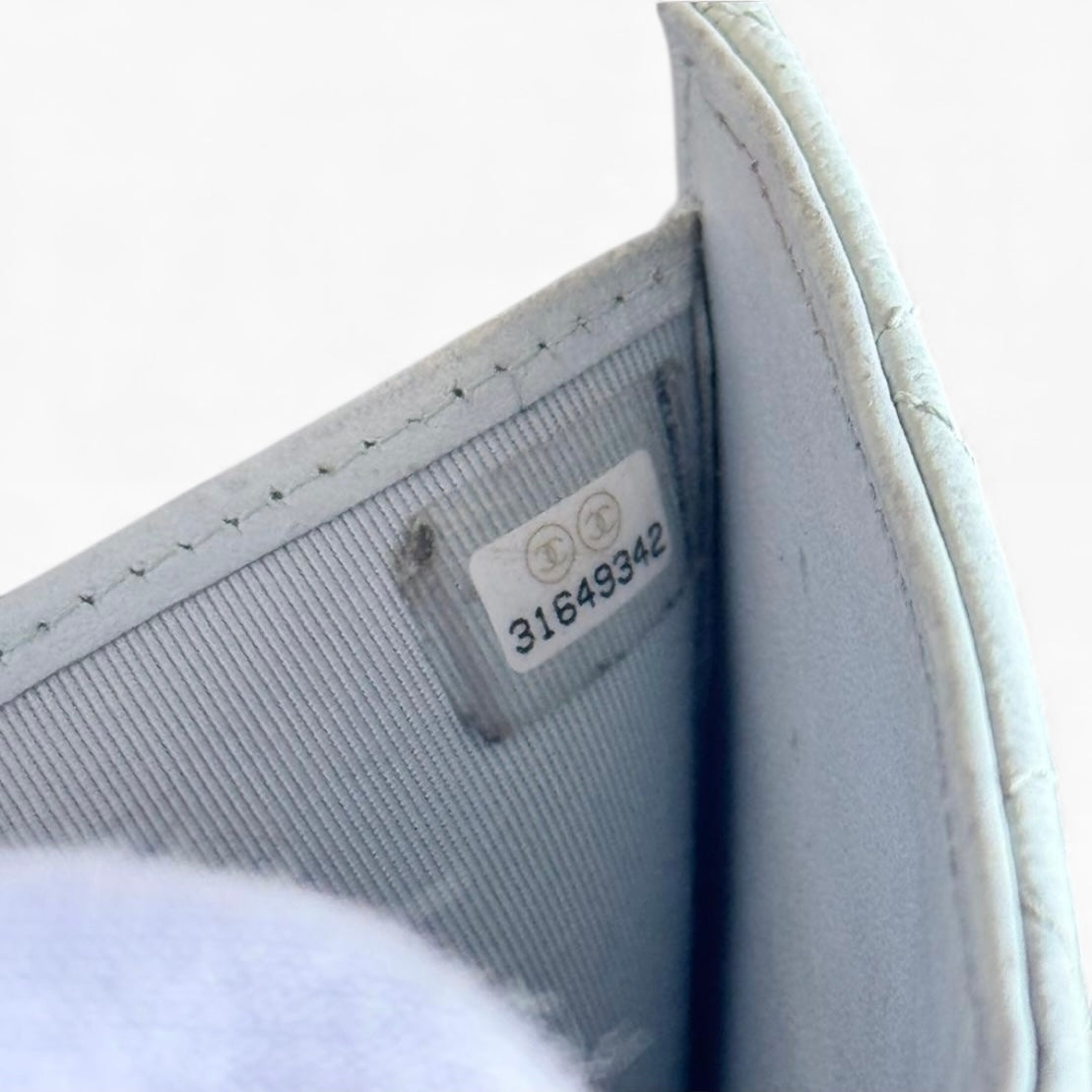 CHANEL シャネル　キャビアスキン　マトラッセ　三つ折り財布　ミントグリーン